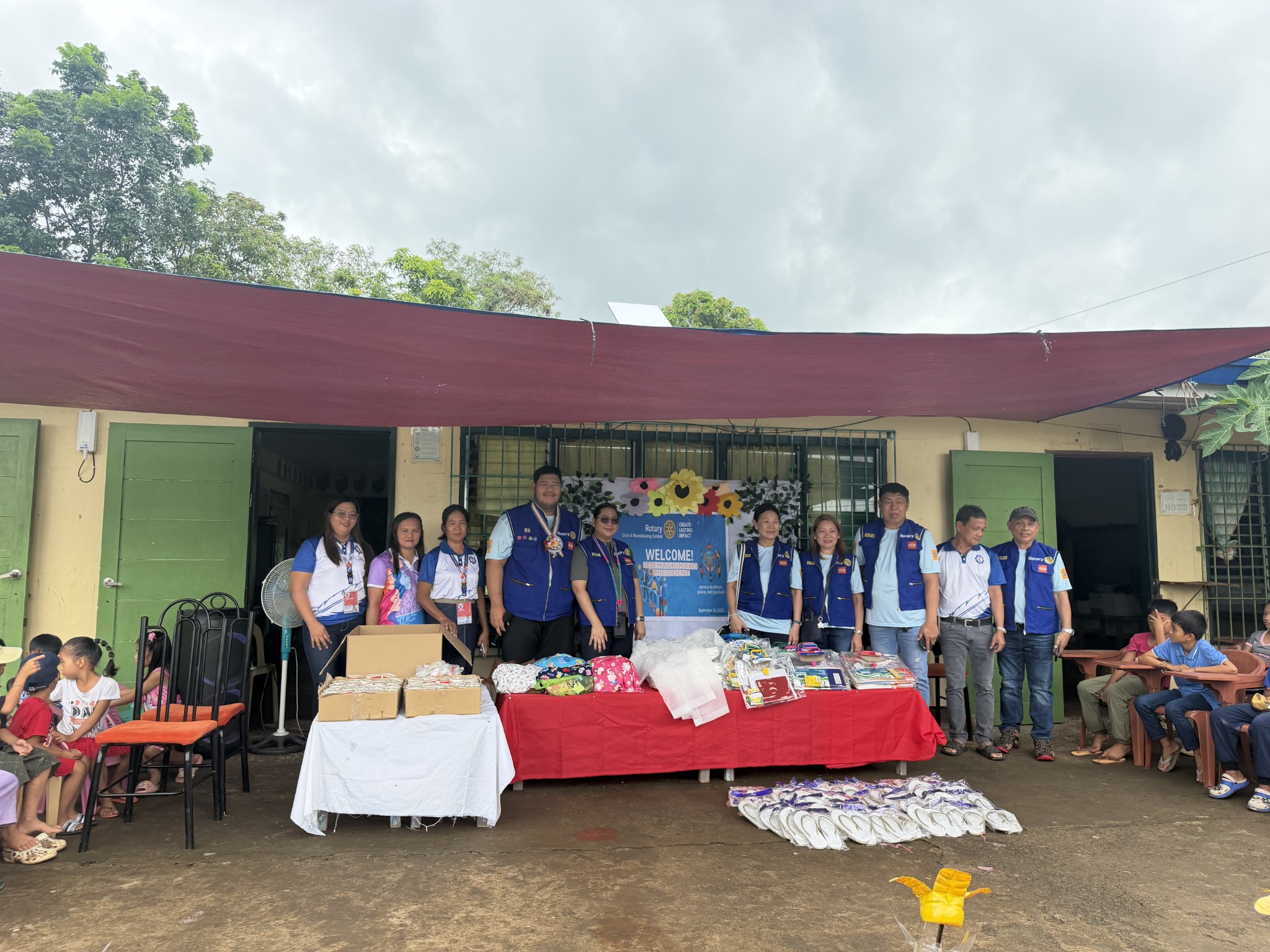 Puno ang Bag, Puno ang Pangarap distribution at Ikpan